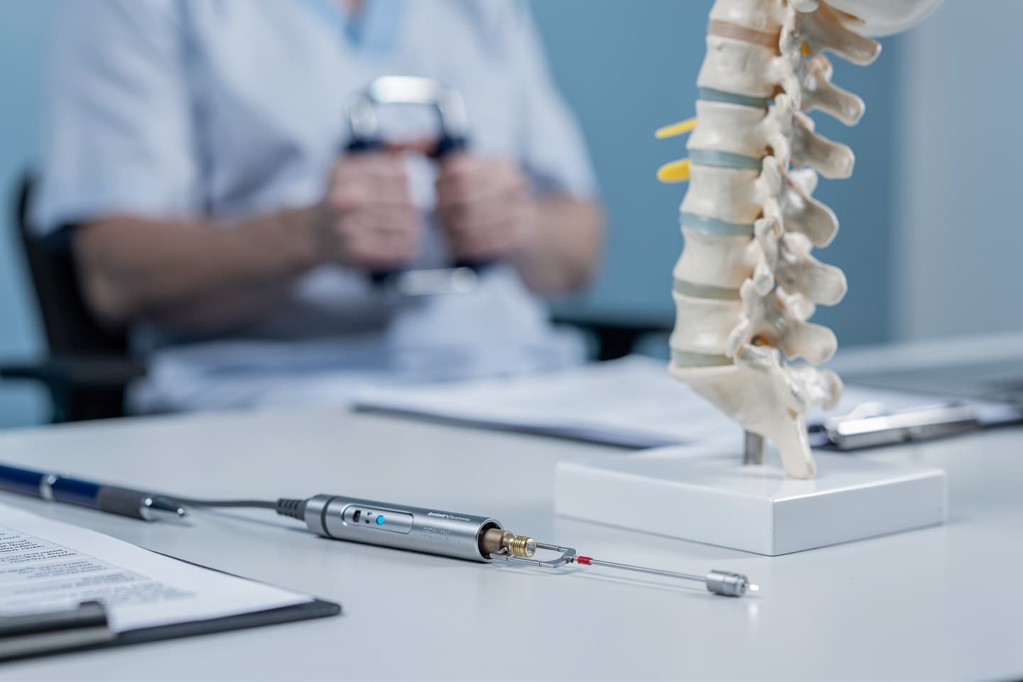 Stimularea măduvei spinării redă funcția motorie a membrului superior, după AVC